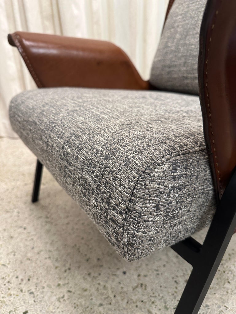 Pair of Alba Stitched Leather Lounge Chairs by Gustavo Pulitzer for Arflex