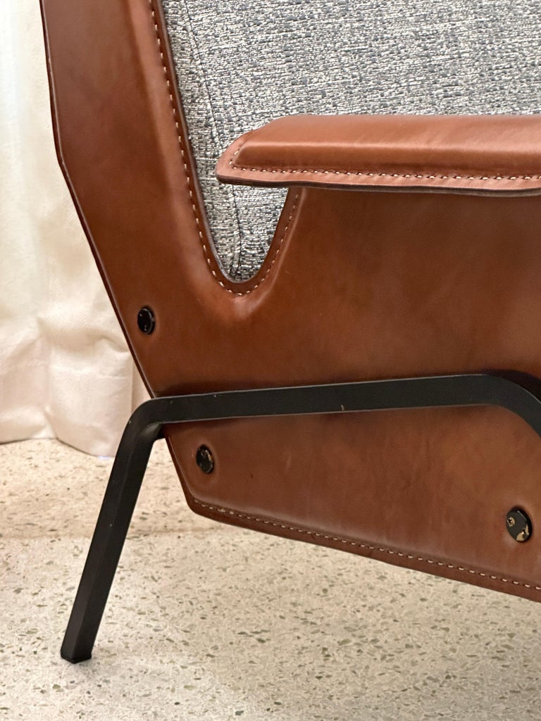 Pair of Alba Stitched Leather Lounge Chairs by Gustavo Pulitzer for Arflex